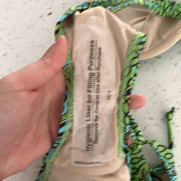 NWOT VICTORIA’S SECRET Green Print Padded Bikini - Picture 11 of 11